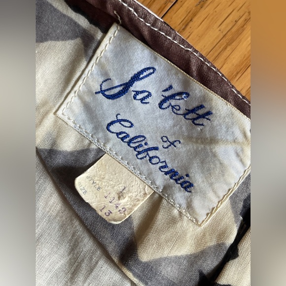 50s Vintage Fit and Flare Sundress with Pleated Skirt - Picture 6 of 8